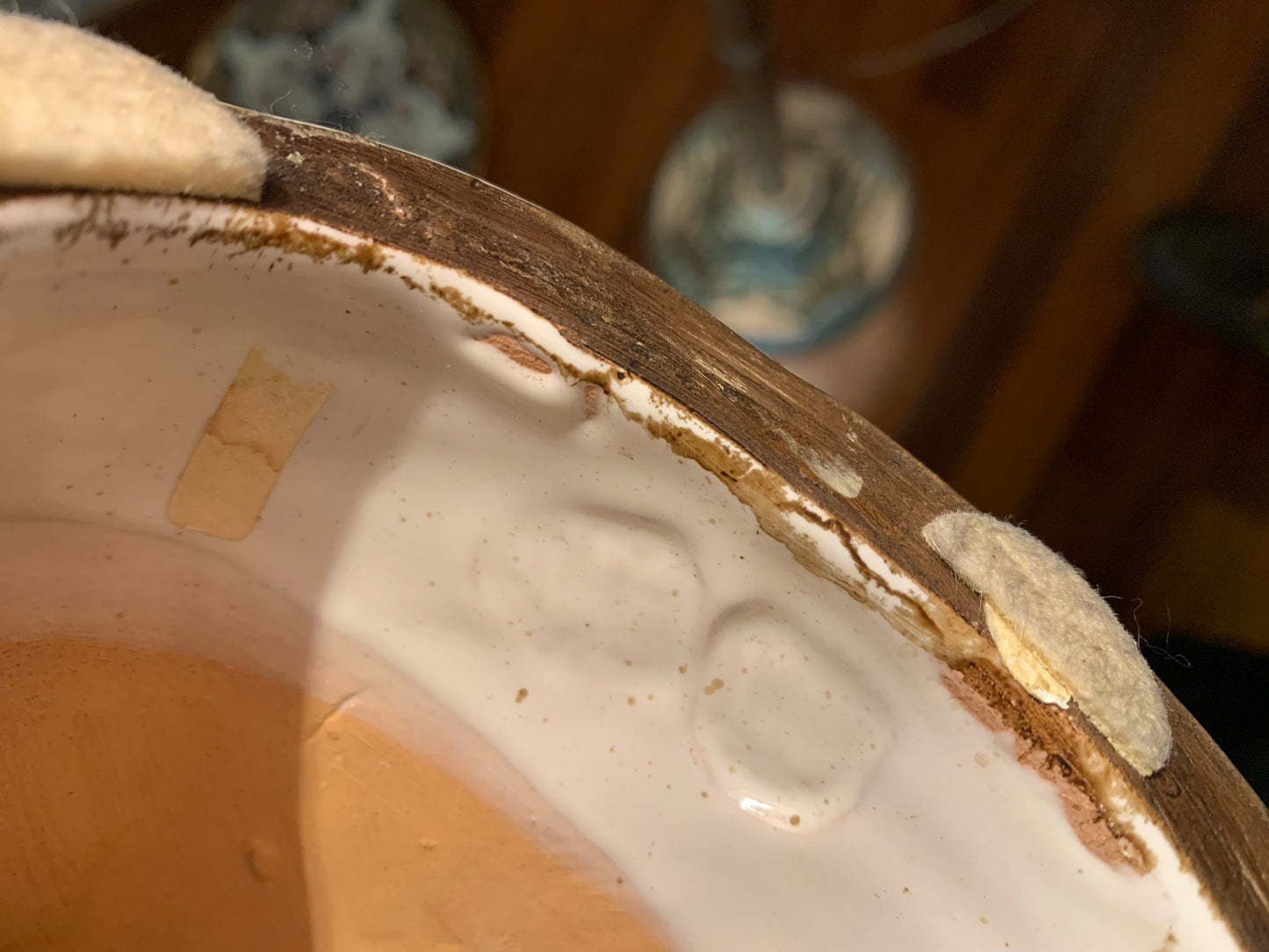 Vintage 1970s Chinese Ghinza Statues – Pair – White & Gold Oriental Figures – Collectible