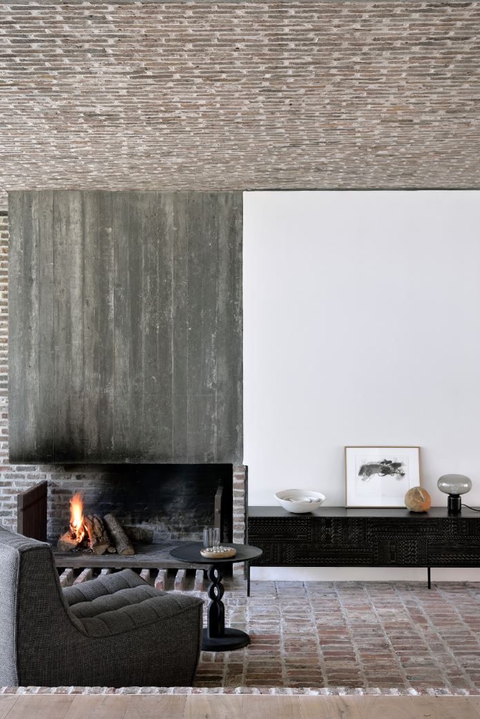 Porta TV Tabwa in Teck - 1 anta a ribalta, 1 cassetto - nero - verniciato - ginardi arredamenti srl