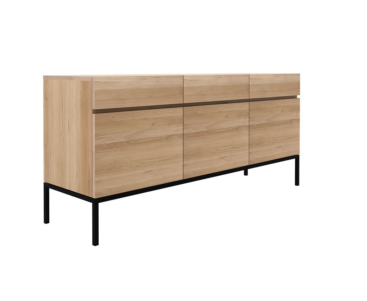 Credenza Ligna in Rovere - 3 ante, 3 cassetti - gambe metallo nero - ginardi arredamenti srl
