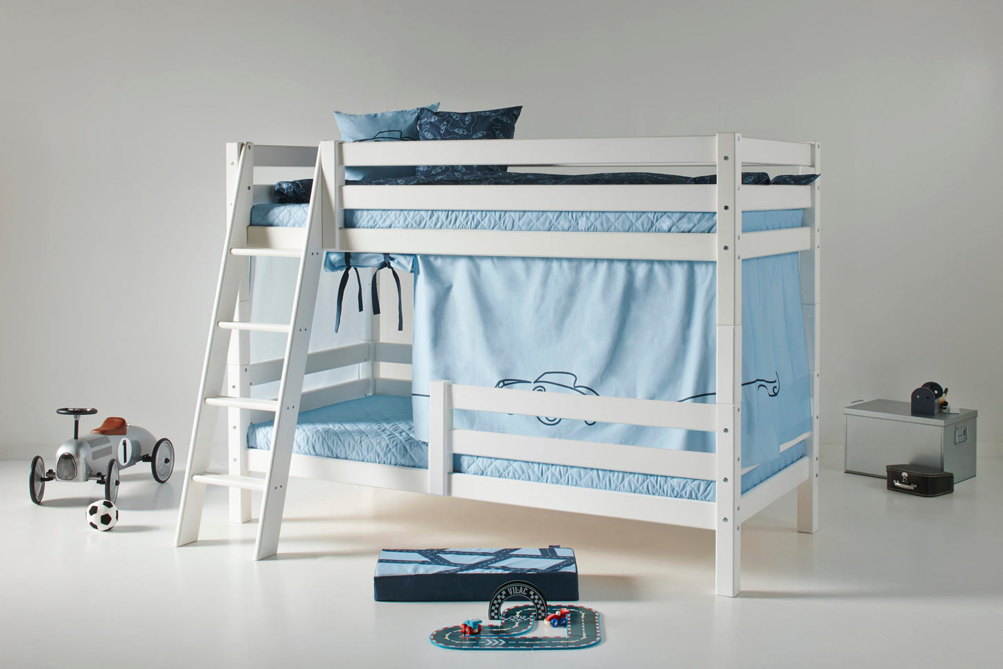 Hoppekids ECO Luxury Bunk bed with two bed rails and slanted ladder