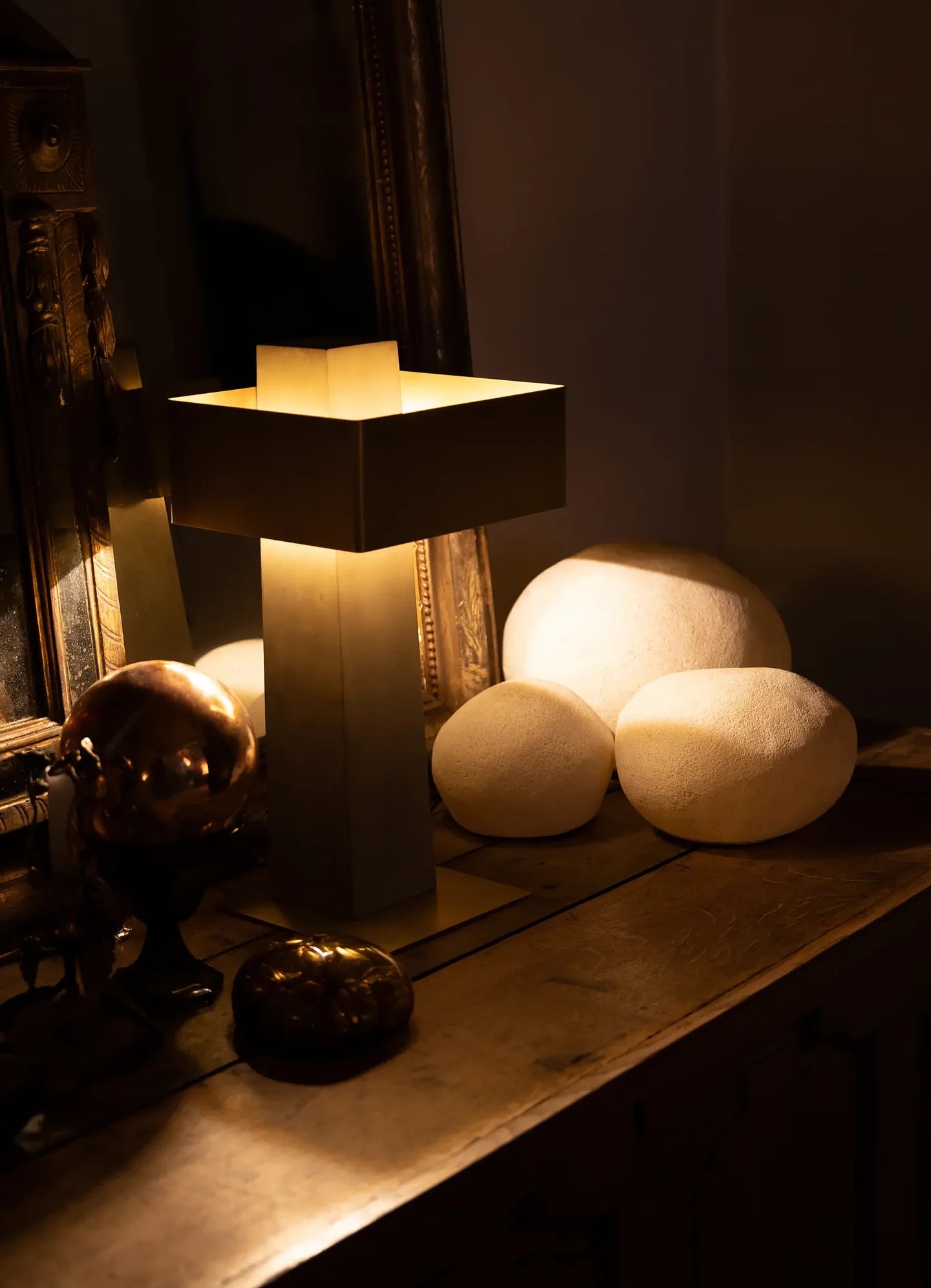 Collezione Cauvet Pi, Tau, Iota Lampada da Tavolo LED