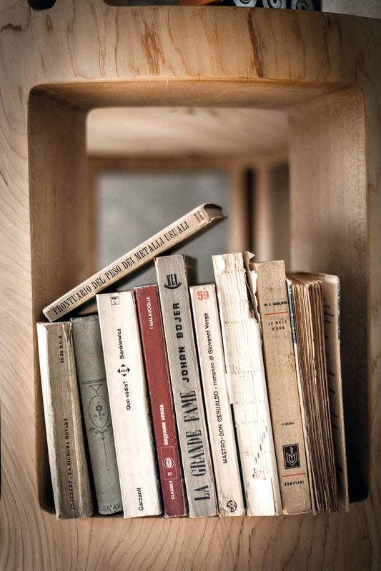 Riva 1920 | Libreria in legno TORRE LIGNEA