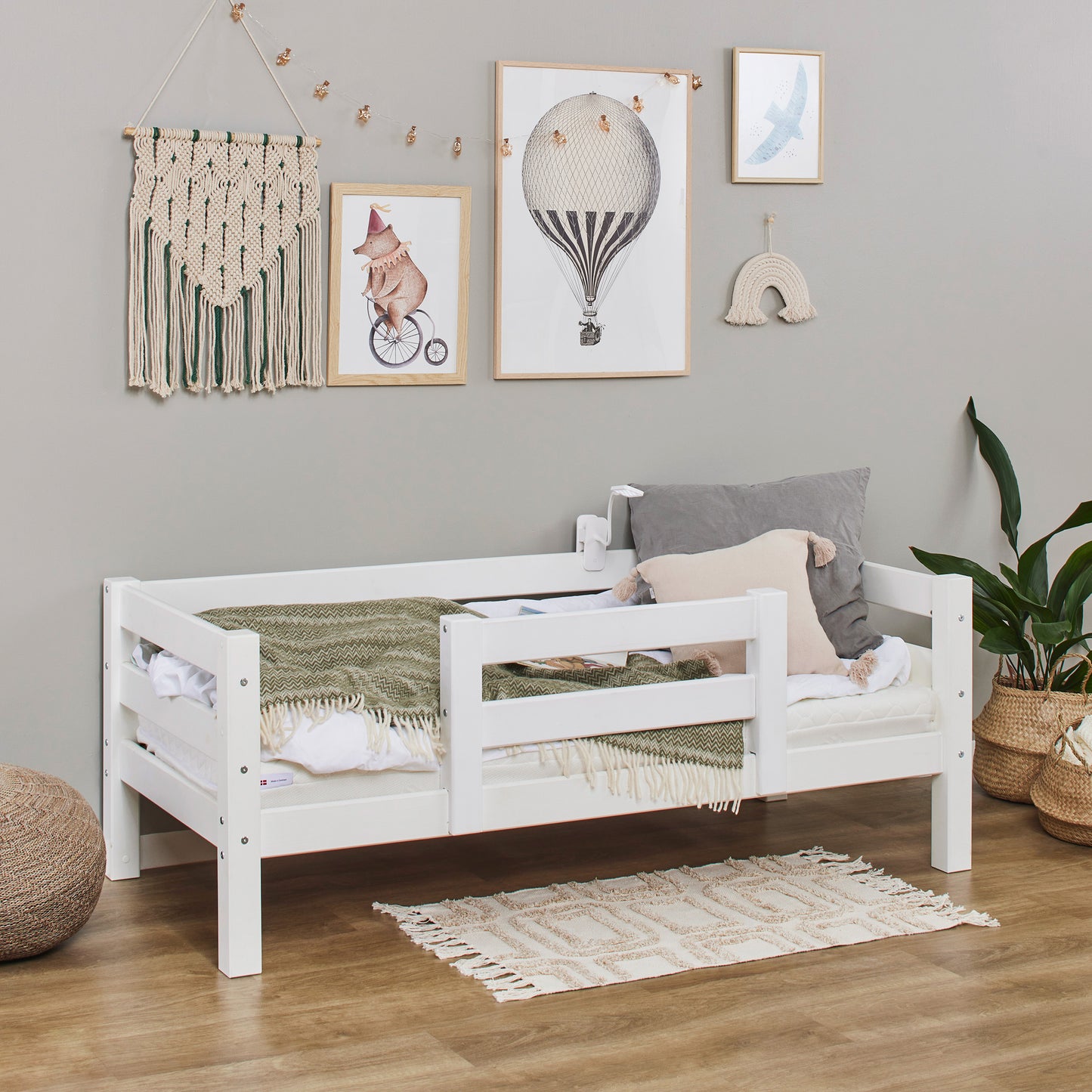 Hoppekids ECO Luxury Junior bed with 1/2 bed rail