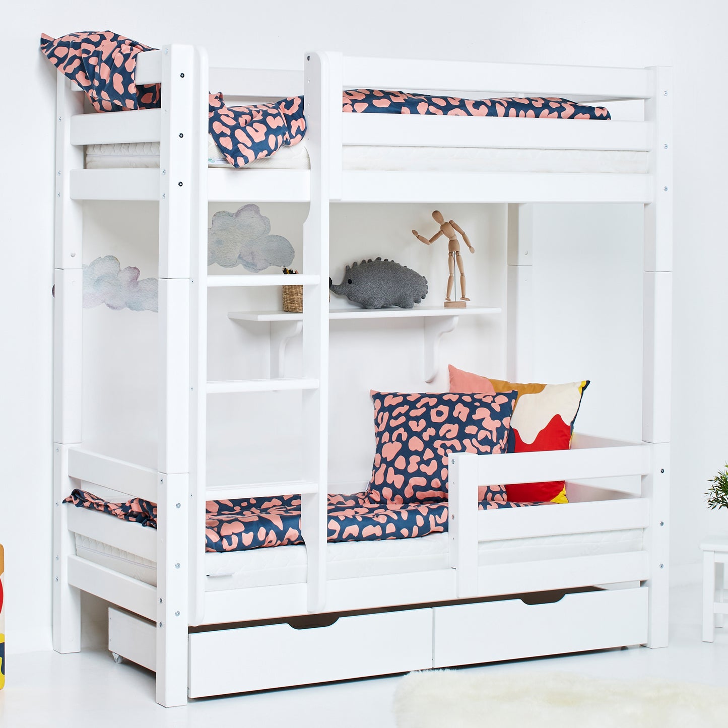 Hoppekids ECO Luxury High bunk bed with ladder and 1/2 bed rail