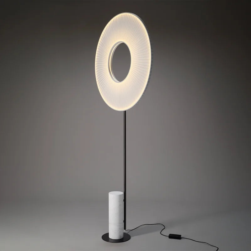 10 HEURES 10 Iris Totem Lampada da Terra LED