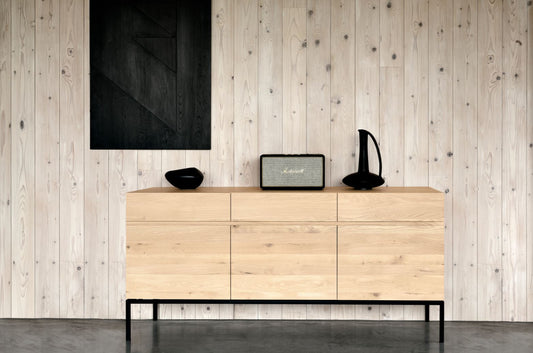 Credenza Ligna in Rovere - 3 ante, 3 cassetti - gambe metallo nero - ginardi arredamenti srl